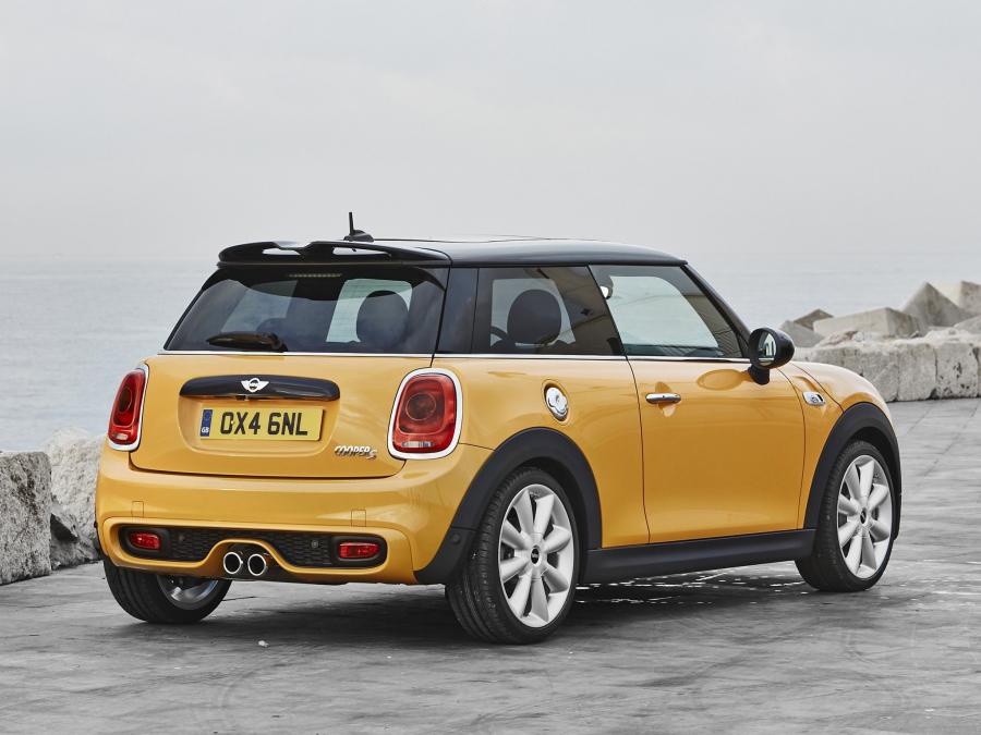  Mini Cooper S 2014 года  (фото 10 из 30)